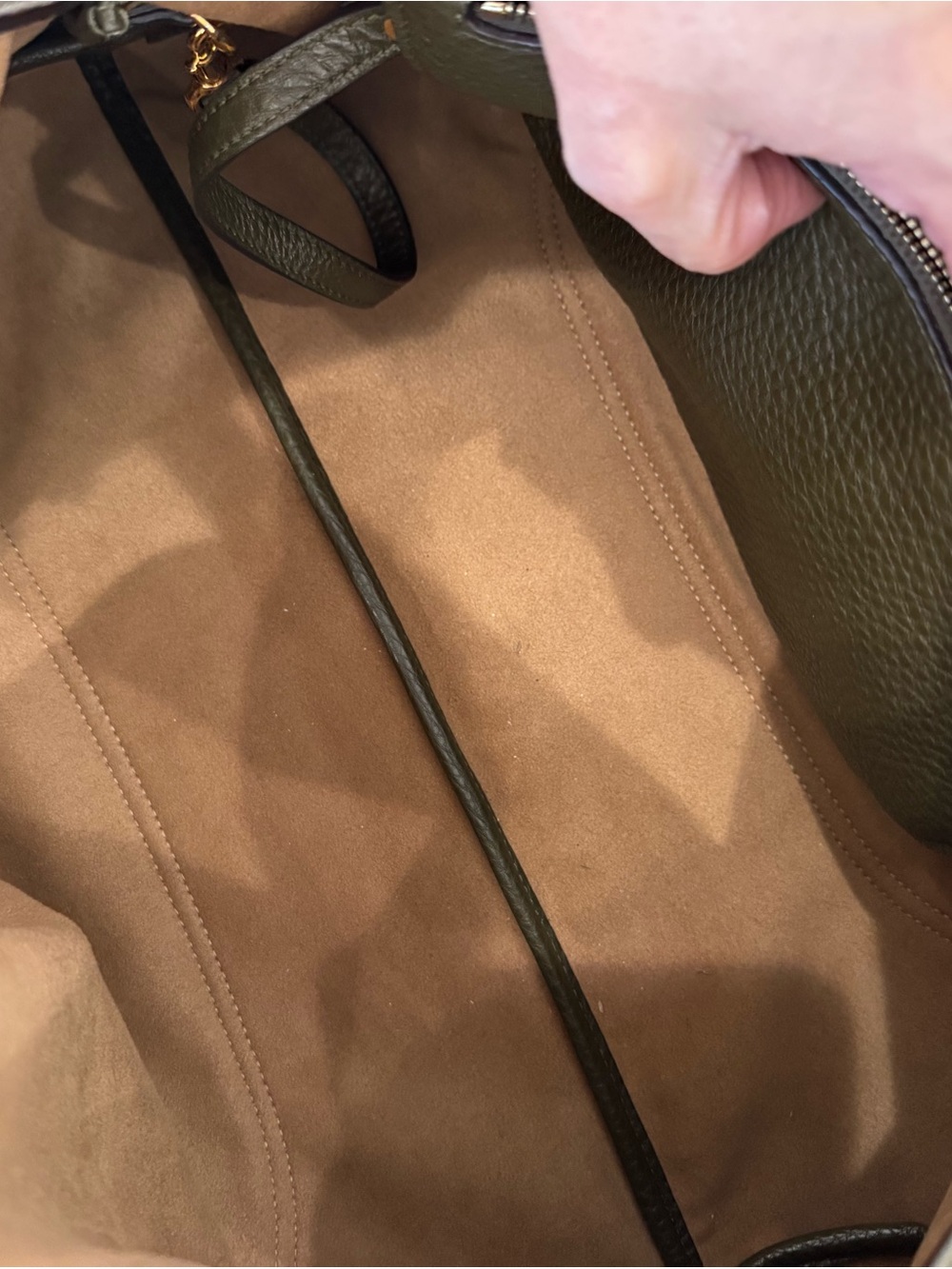 Gucci Olive Green Softbit Maxi Shoulder Large Leather Bag - Picture 4 of 7